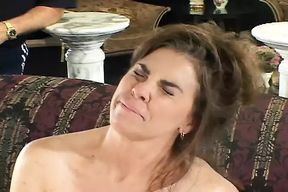 Amateur wife likes to let her cucked husband watch her cheat