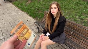 Help Her Out  What Would You Do in This Scene?