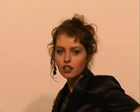 Bo&#039;s first porn is an exhibitionist street whore masturbating her brunette pussy with a sex toy