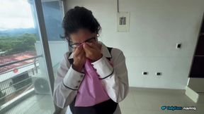 Surprises Me with a Reverse Blowjob Xd