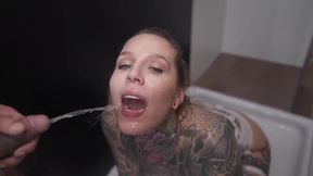 ggg john thompson - tattooed german pissing slut