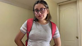 Nerdy chubby babe in glasses fucked in POV