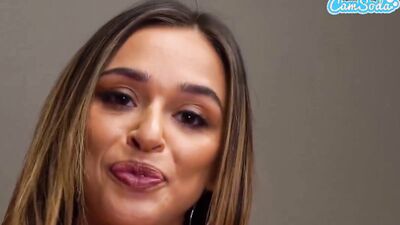 Camsoda - Busty MILF Spreads And Has Wild Edging Masturbation Session