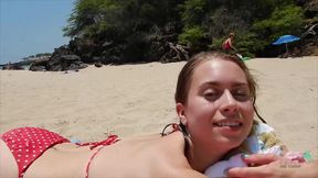 Fingers In Hottie Vagina - my GF waits for hot sex